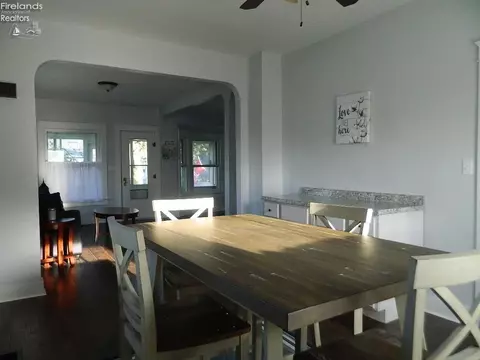 506 Euclid St, Willard, OH 44890 photo 10
