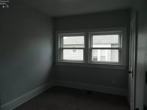506 Euclid St, Willard, OH 44890 photo 18