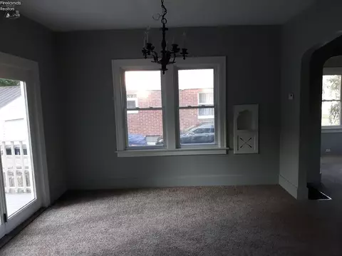 237 E Main St, Norwalk, OH 44857 photo 9