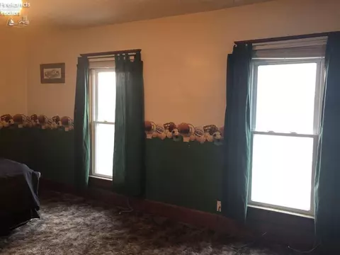 506 Clark St, Willard, OH 44890 photo 10
