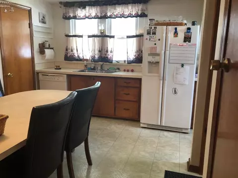 506 Clark St, Willard, OH 44890 photo 20