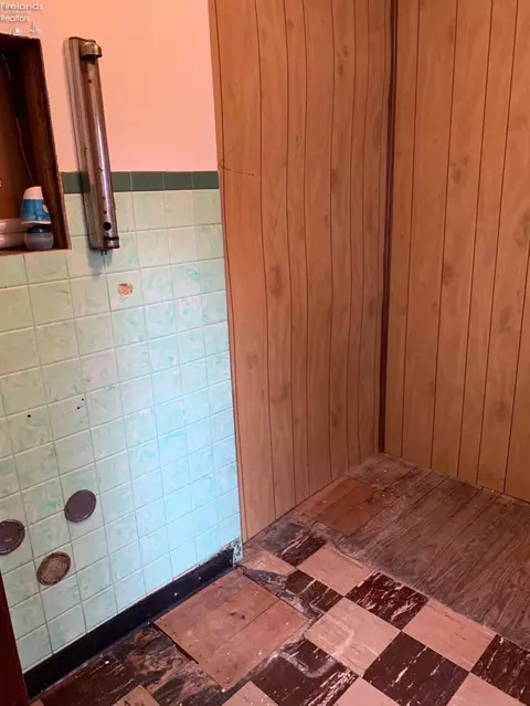 2567 Collins Rd, Collins, OH 44826 photo 7