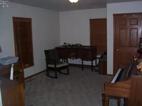 6592 E State Route 101, Clyde, OH 43410 photo 8