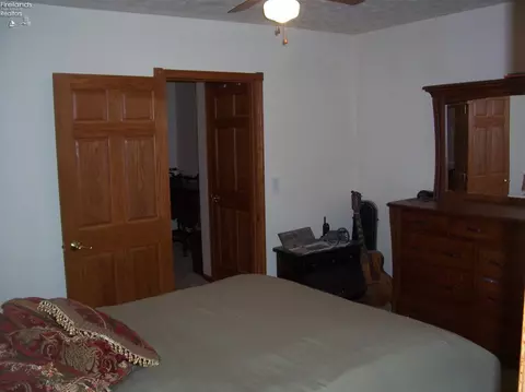 6592 E State Route 101, Clyde, OH 43410 photo 11