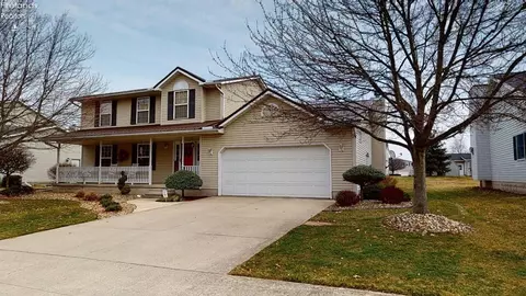 807 Armstrong St, Willard, OH 44890 photo 1