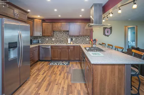 255 Windsor Dr, Elyria, OH 44035 photo 8