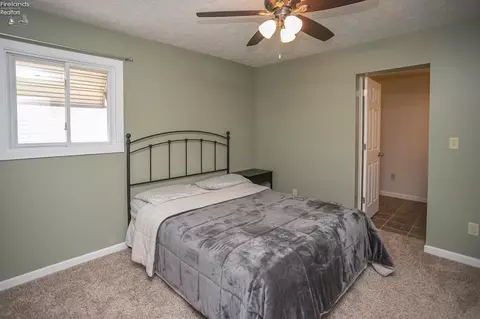 255 Windsor Dr, Elyria, OH 44035 photo 16
