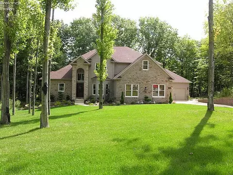 27 Deer Run, Wakeman, OH 44889 photo 10