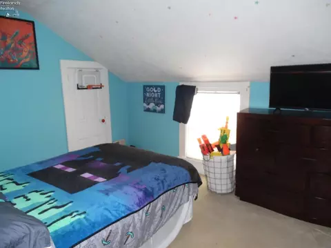 211 Maplewood St, Willard, OH 44890 photo 14