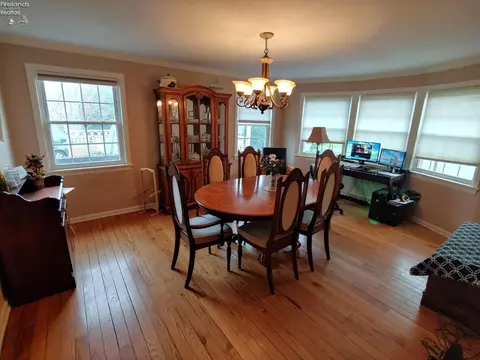 313 Liberty Dr, Huron, OH 44839 photo 4