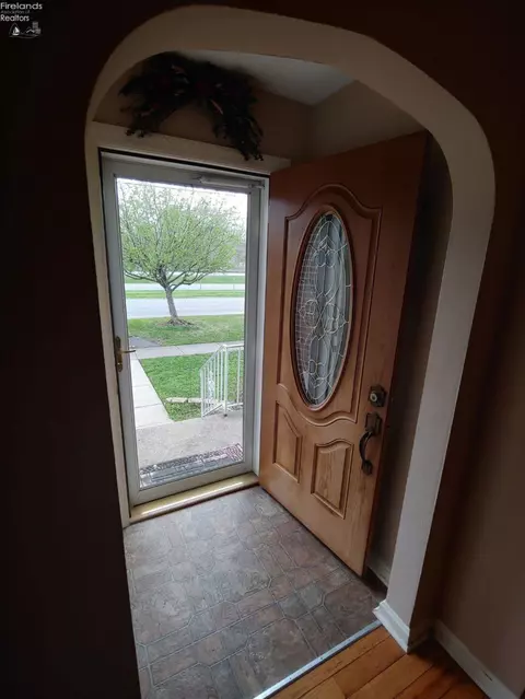 313 Liberty Dr, Huron, OH 44839 photo 9