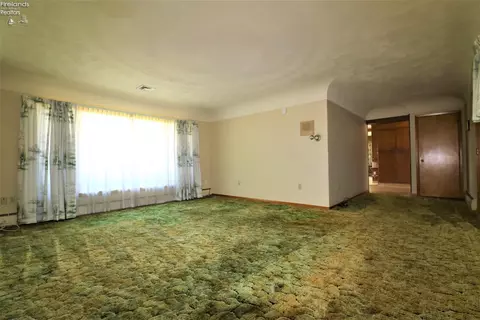 22 Brooklyn Hts, Monroeville, OH 44847 photo 4