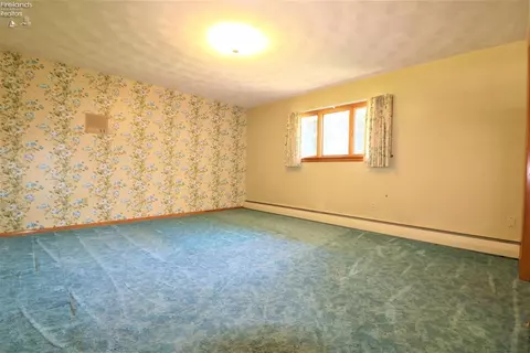 22 Brooklyn Hts, Monroeville, OH 44847 photo 5