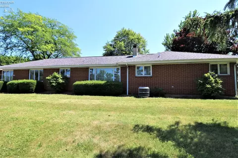 22 Brooklyn Hts, Monroeville, OH 44847 photo 1