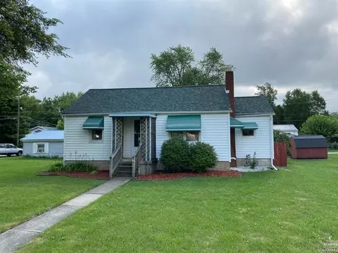 705 S Main St, Willard, OH 44890 photo 5