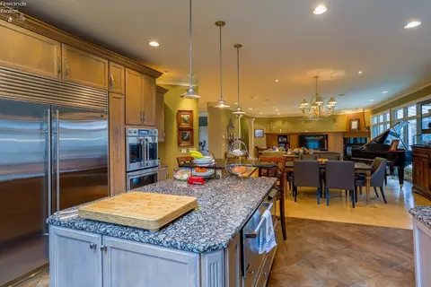 2805 Woodside Dr, Huron, OH 44839 photo 10