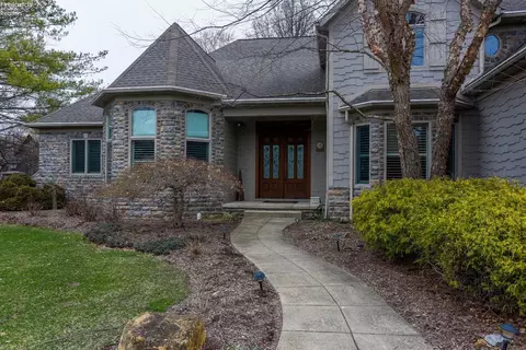 2805 Woodside Dr, Huron, OH 44839 photo 2