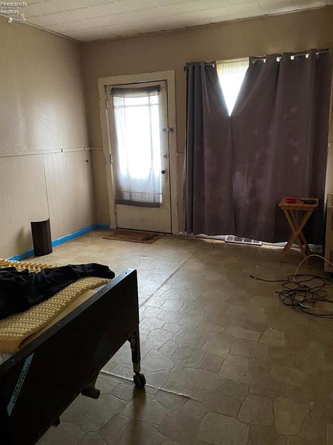 407 S Myrtle Ave, Willard, OH 44890 photo 9