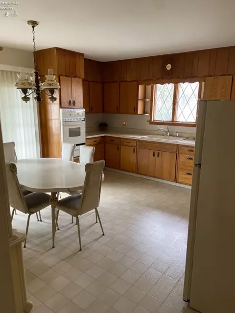 1409 E Perkins Ave, Sandusky, OH 44870 photo 11