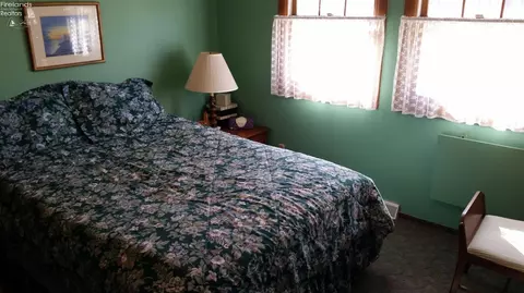 43 Pleasant St, Wakeman, OH 44889 photo 10