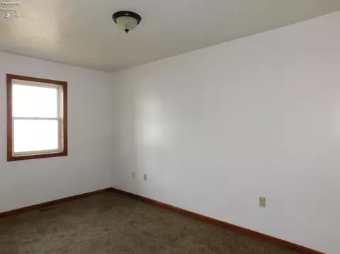190 Ridge St, Monroeville, OH 44847 photo 8
