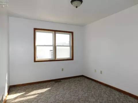190 Ridge St, Monroeville, OH 44847 photo 9