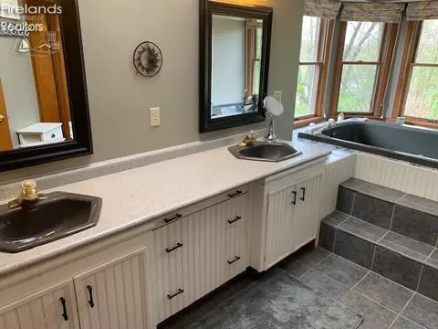 10719 River Rd, Huron, OH 44839 photo 35