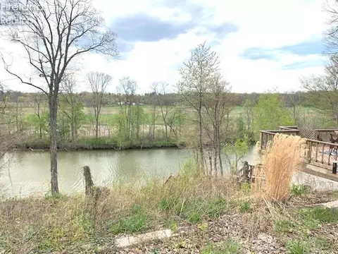 10719 River Rd, Huron, OH 44839 photo 9