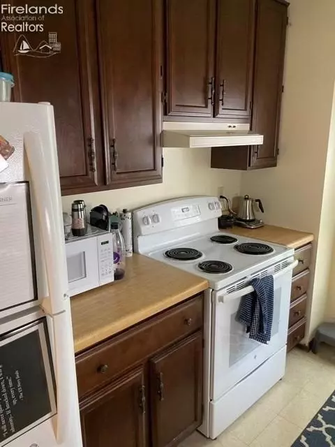 432 Brinker St, Bellevue, OH 44811 photo 6