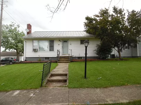 721 Euclid St, Willard, OH 44890 photo 3