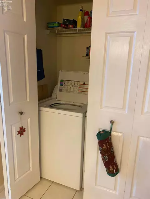 1003 Brittany Dr, Huron, OH 44839 photo 6