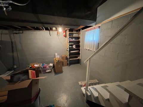 737 Clark St, Willard, OH 44890 photo 26