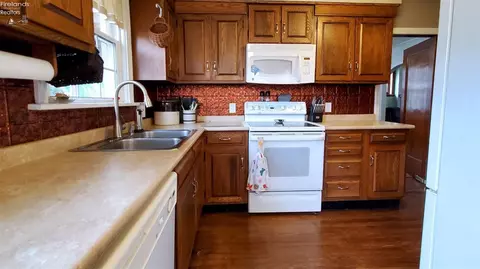 165 Benedict Ave, Norwalk, OH 44857 photo 40