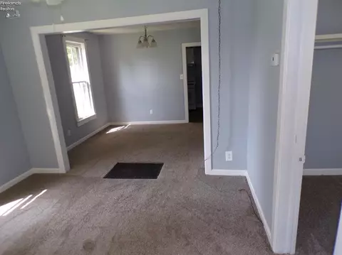 69 Corwin St, Norwalk, OH 44857 photo 5