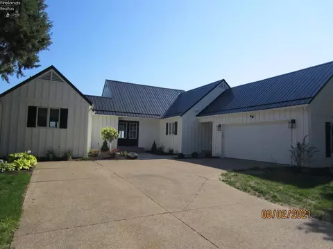 1003 Beachside Ln, Huron, OH 44839 photo 3