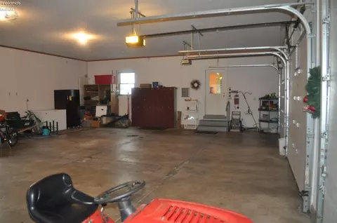605 Cedar Dr, Willard, OH 44890 photo 26