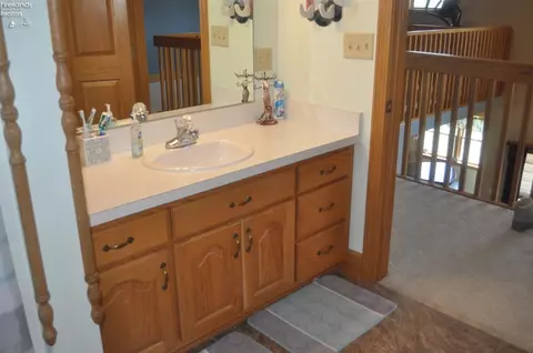 605 Cedar Dr, Willard, OH 44890 photo 32