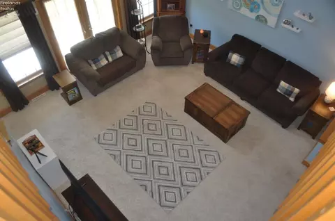605 Cedar Dr, Willard, OH 44890 photo 9