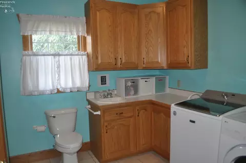 605 Cedar Dr, Willard, OH 44890 photo 29
