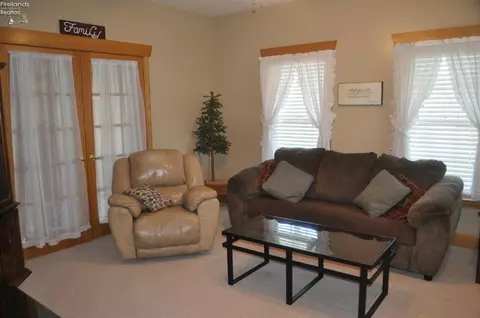 605 Cedar Dr, Willard, OH 44890 photo 8