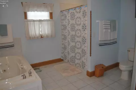605 Cedar Dr, Willard, OH 44890 photo 15