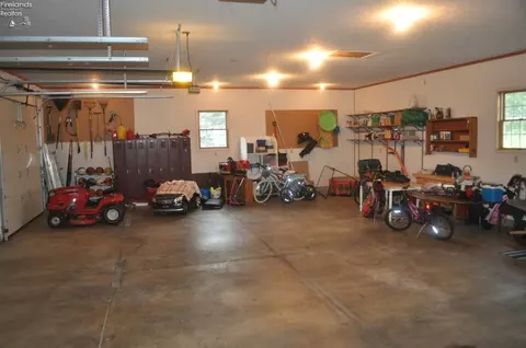 605 Cedar Dr, Willard, OH 44890 photo 27