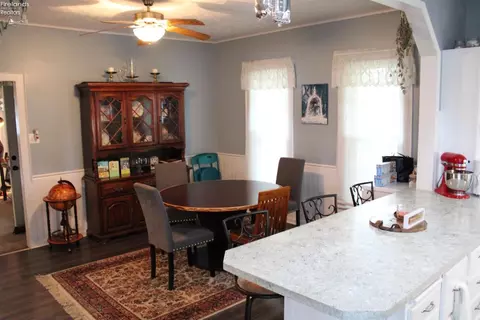 613 E Main St, Bellevue, OH 44811 photo 7