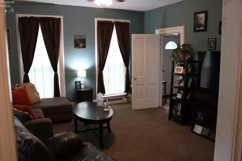 613 E Main St, Bellevue, OH 44811 photo 11