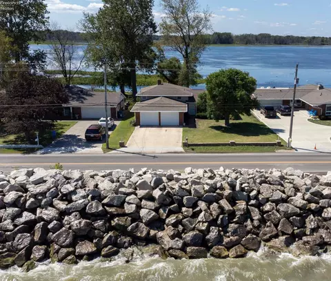 127 Cedar Point Rd, Sandusky, OH 44870 photo 31