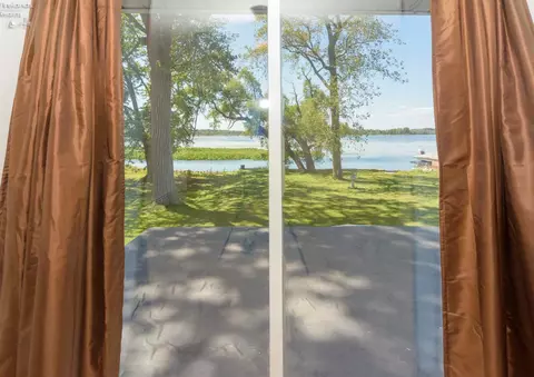 127 Cedar Point Rd, Sandusky, OH 44870 photo 21