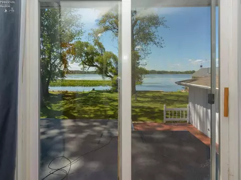 127 Cedar Point Rd, Sandusky, OH 44870 photo 23