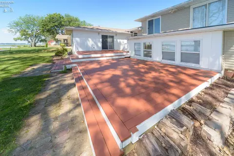 127 Cedar Point Rd, Sandusky, OH 44870 photo 6