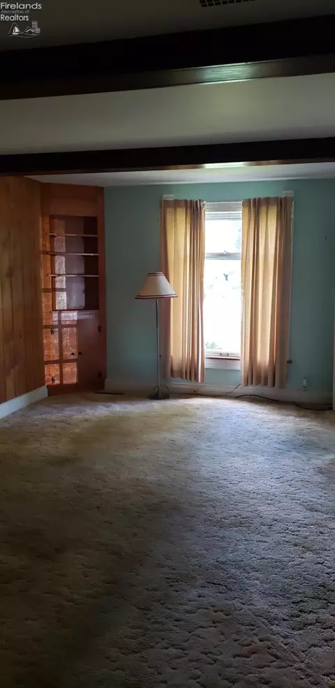 1129 Main St, Huron, OH 44839 photo 7