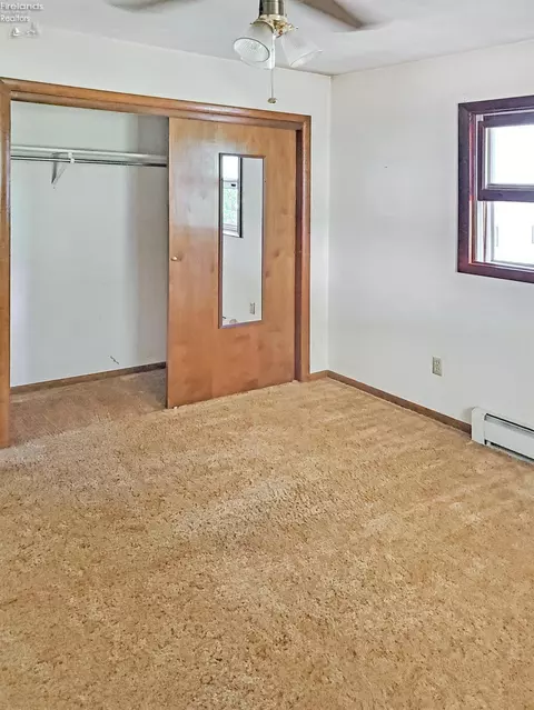 613 W Maple St, Clyde, OH 43410 photo 28